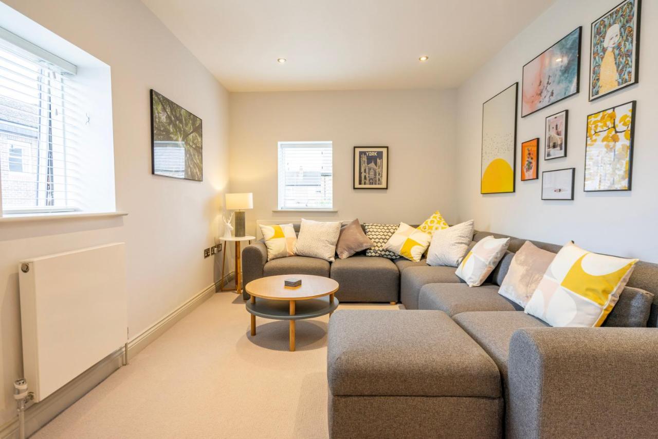 One Clementhorpe Maltings Apartment York Exterior photo